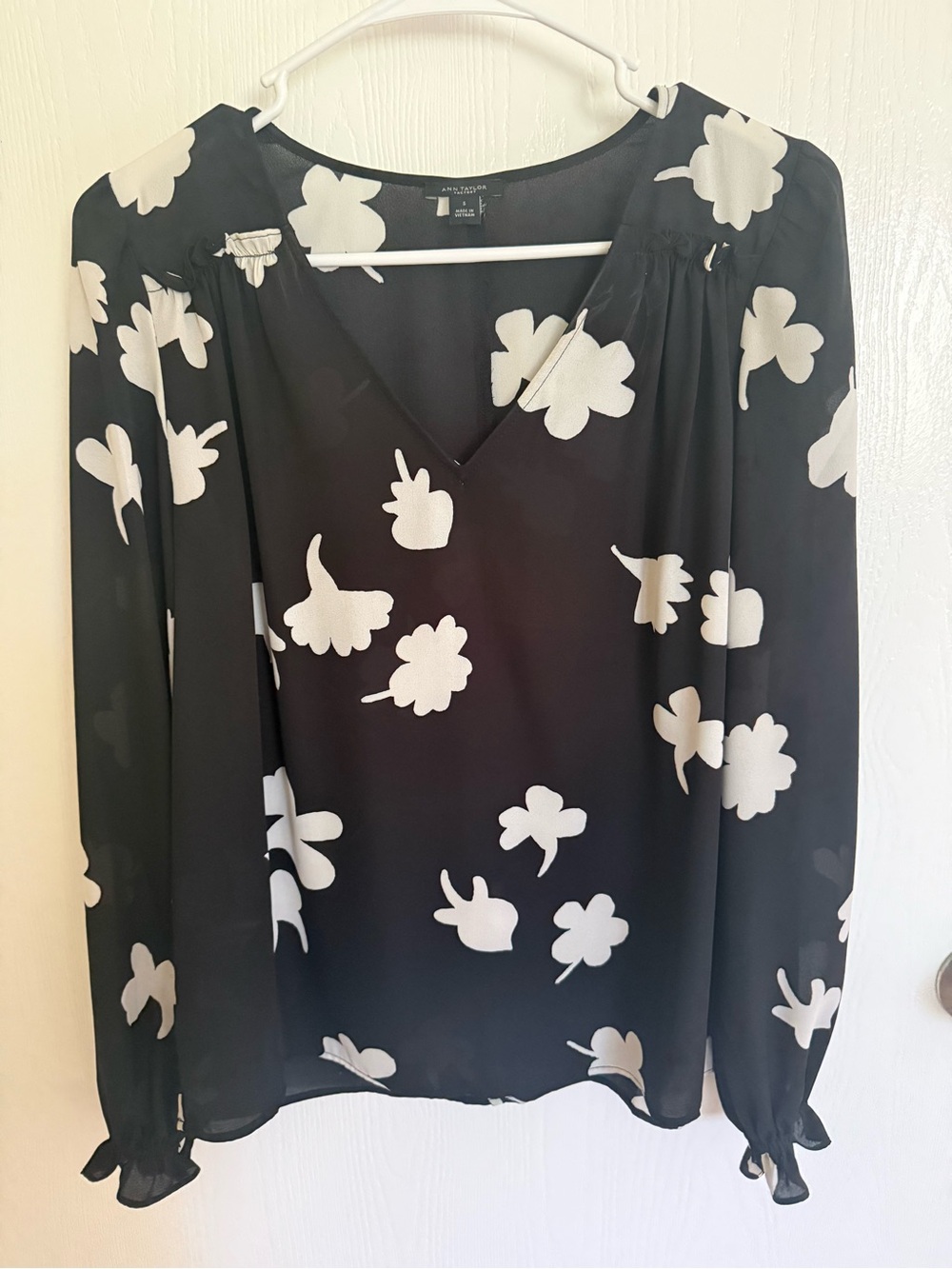 Ann Taylor Black Blouse with White Floral Print V-Neck